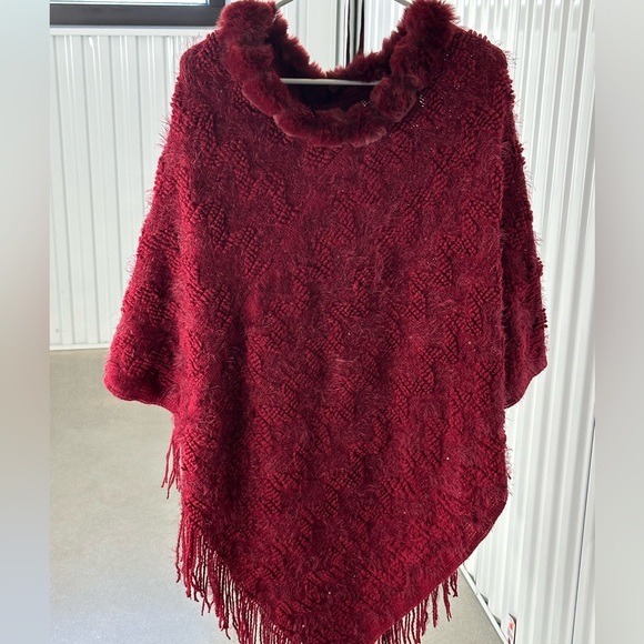 Pancho Knit Sweater OS - Picture 5 of 6